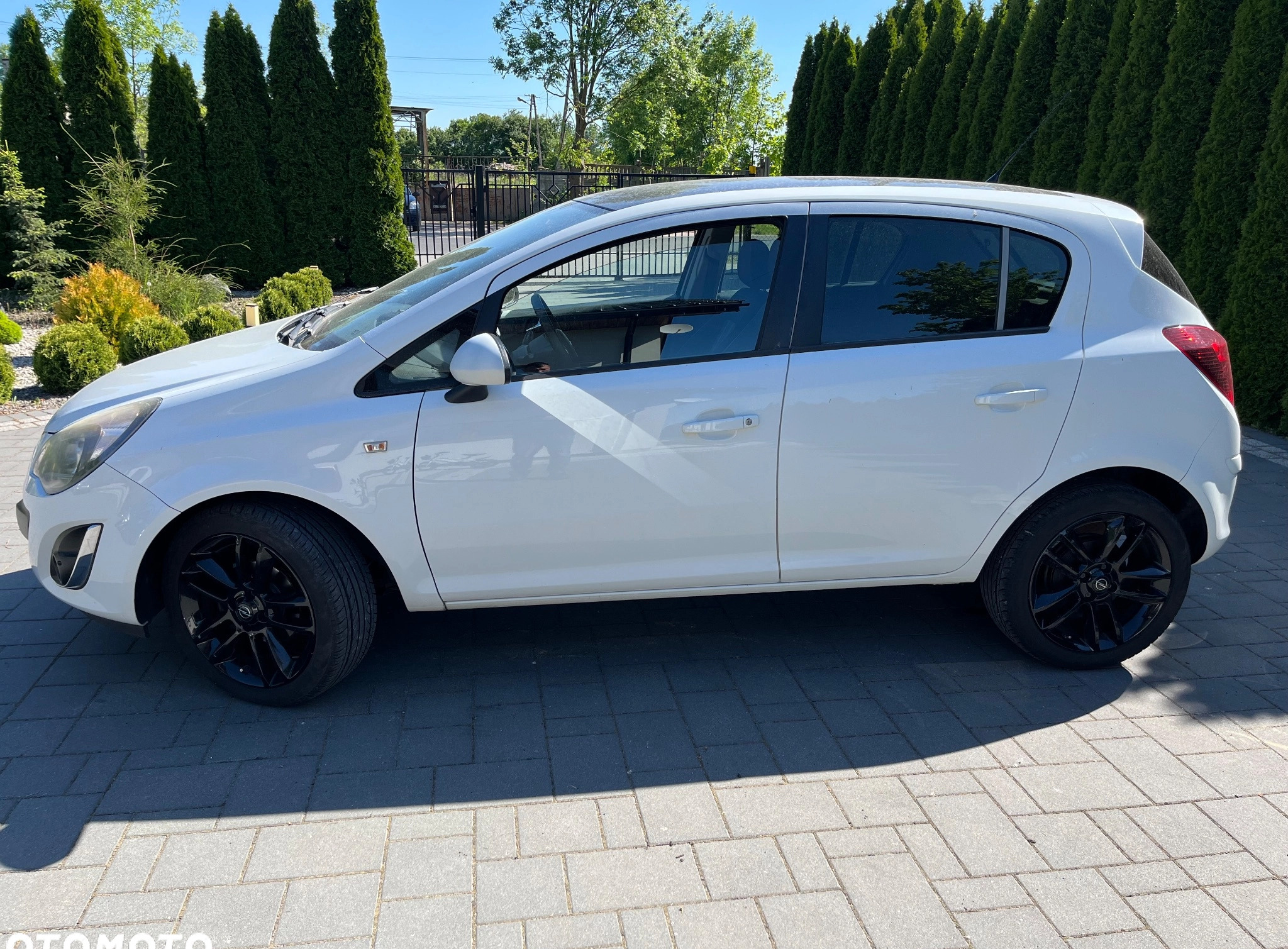 Opel Corsa cena 25600 przebieg: 143000, rok produkcji 2013 z Bogatynia małe 277